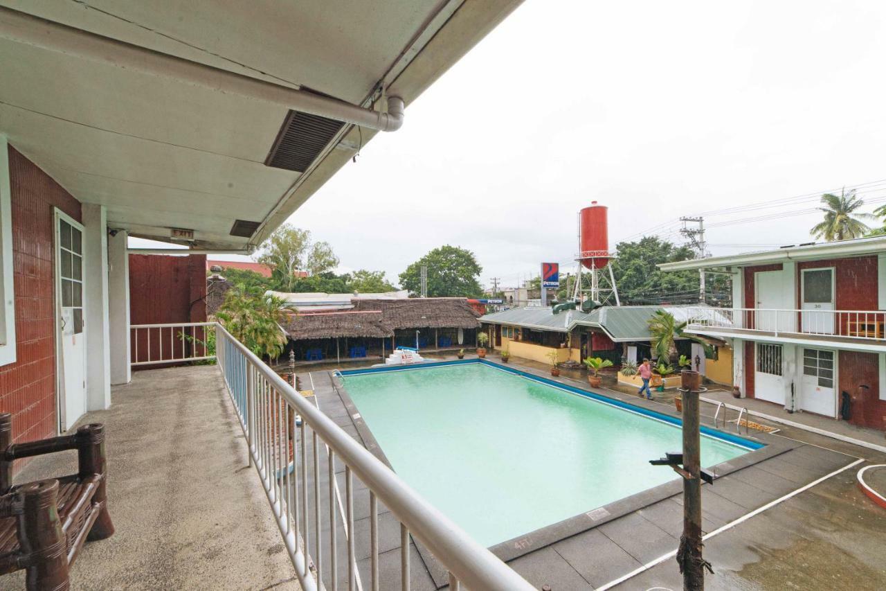 Reddoorz Premium @ Clarkview Angeles City Exterior foto
